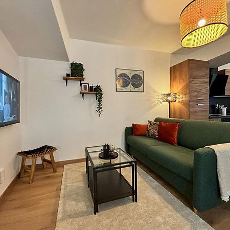 Le Oliva Chez Les M By Primo Conciergerie Apartment เนอแวร์ ภายนอก รูปภาพ
