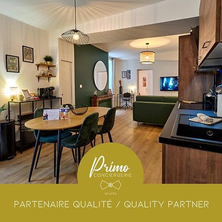 Le Oliva Chez Les M By Primo Conciergerie Apartment เนอแวร์ ภายนอก รูปภาพ